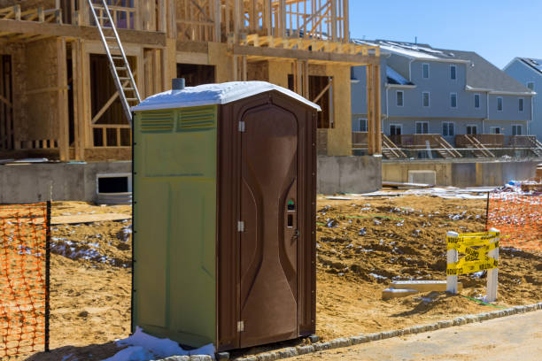 Best Best portable toilet rental  in Clifton Springs, NY